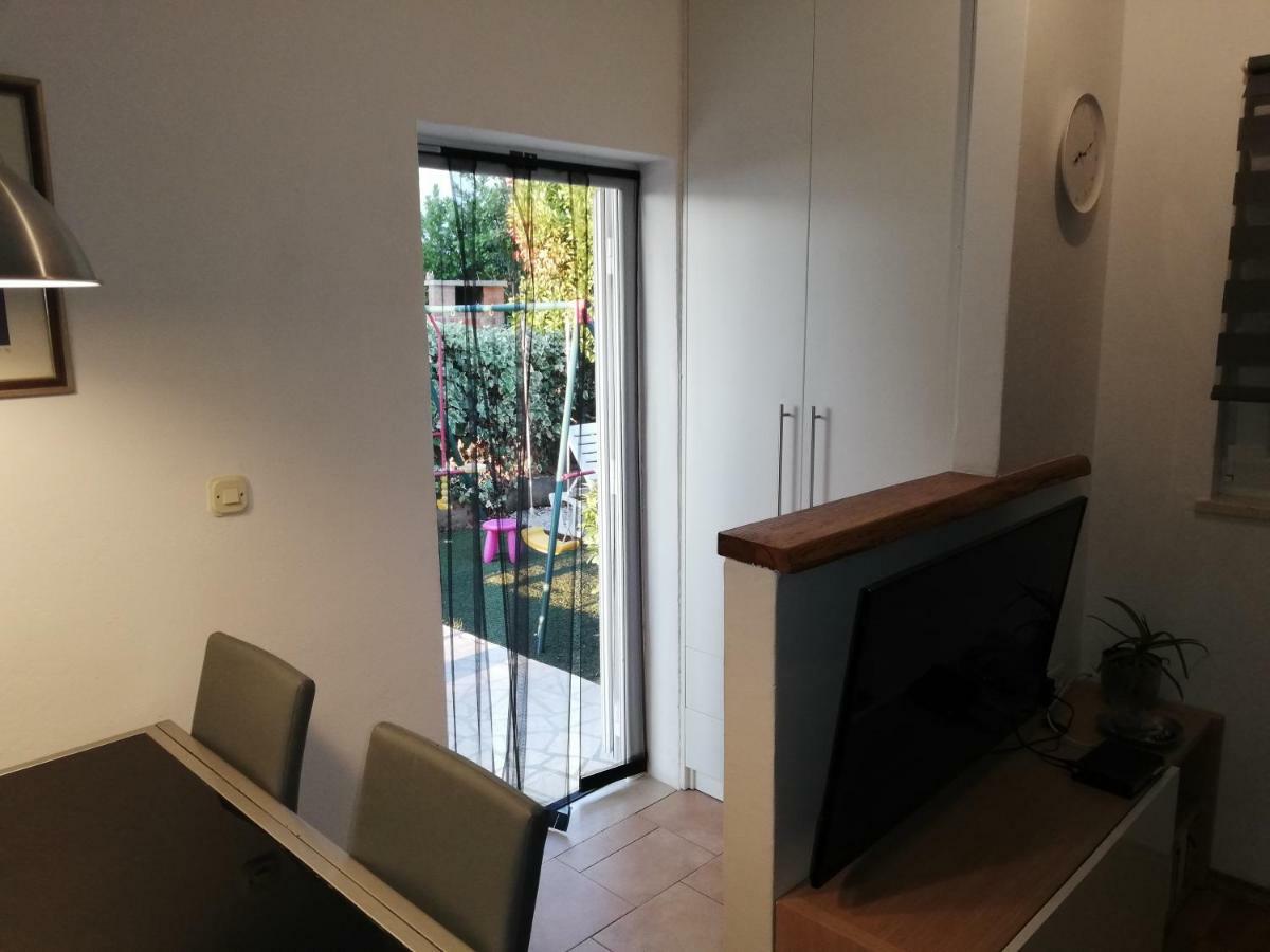 Apartmani Buljan , Slatine-Trogir-Split Екстериор снимка